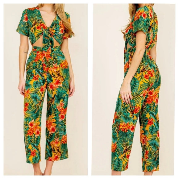 24 Blue boho tropical floral print open tie front straight leg tea jumpsuit - Picture 3 of 5